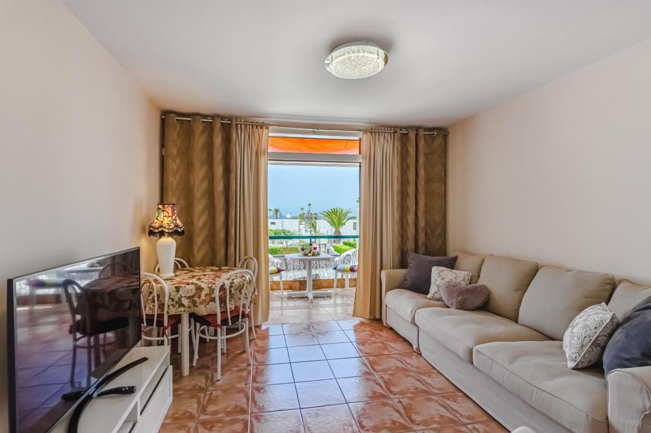 Apartment Apart America - 150 Meters From The Beach, Free Wi-Fi Arona  Exteriér fotografie