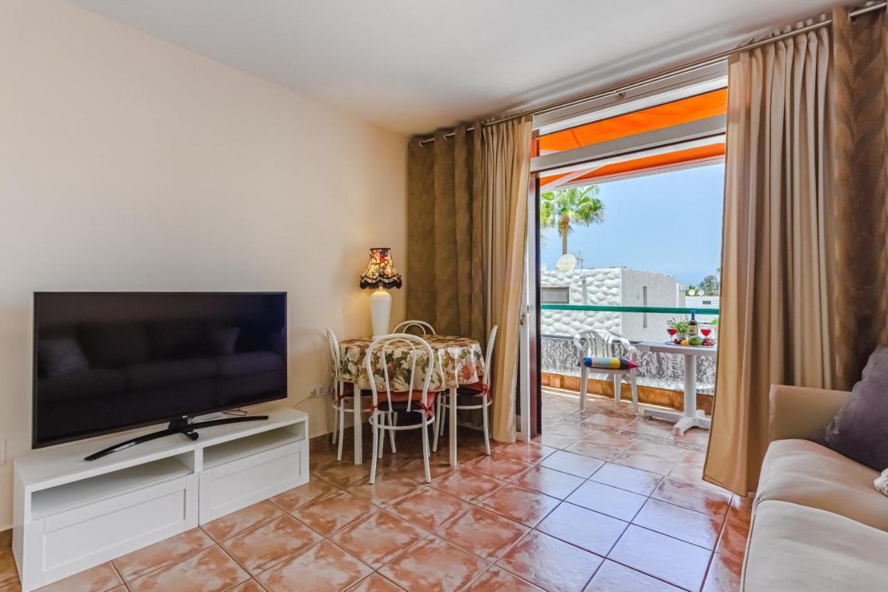 Apartment Apart America - 150 Meters From The Beach, Free Wi-Fi Arona  Exteriér fotografie