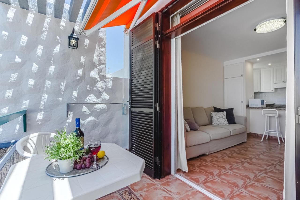 Apartment Apart America - 150 Meters From The Beach, Free Wi-Fi Arona  Exteriér fotografie